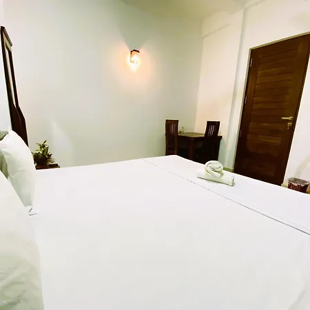 Anthony'S Villa-2